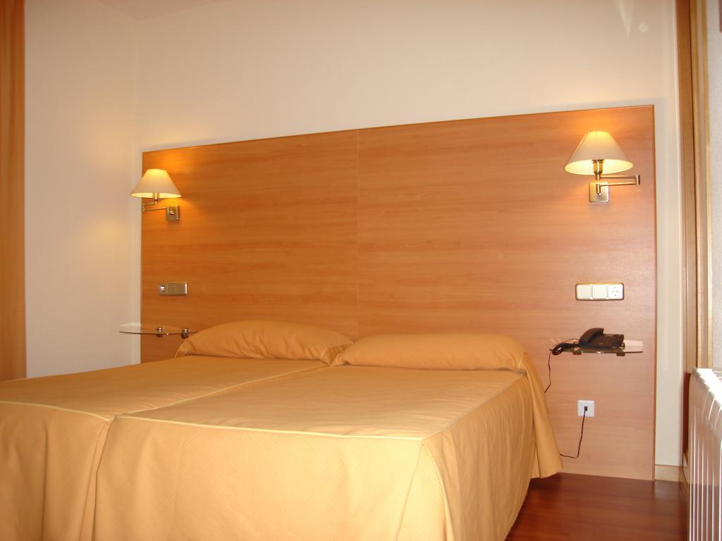Hotel Europa Villacanas Zimmer foto
