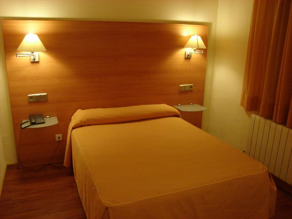 Hotel Europa Villacanas Zimmer foto
